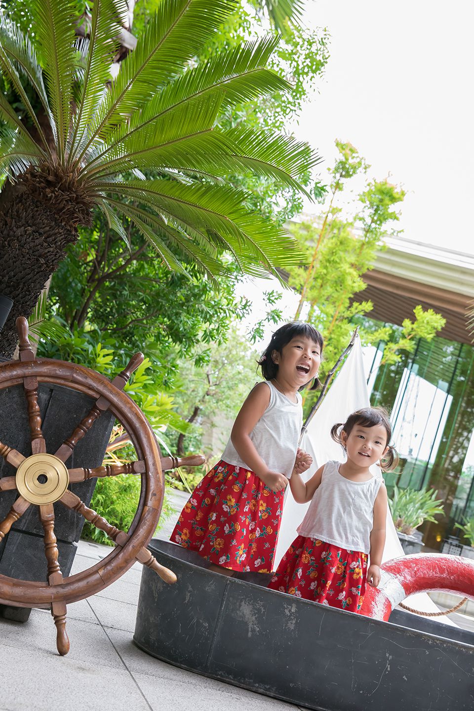 姉妹で夏らしく記念撮影